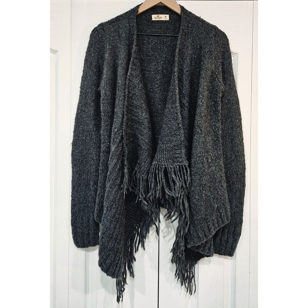 HOLLISTER Wool Knit Long Sleeve Warm Gray Fringe Cardigan Sweater Size Medium